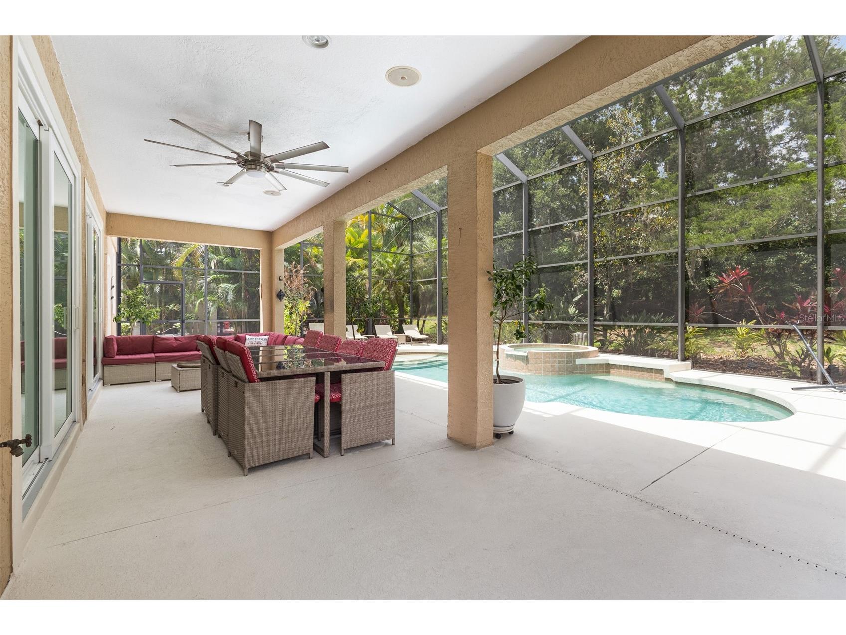 7627 Desert Inn Way Bradenton FL 34202 A4696601 image39