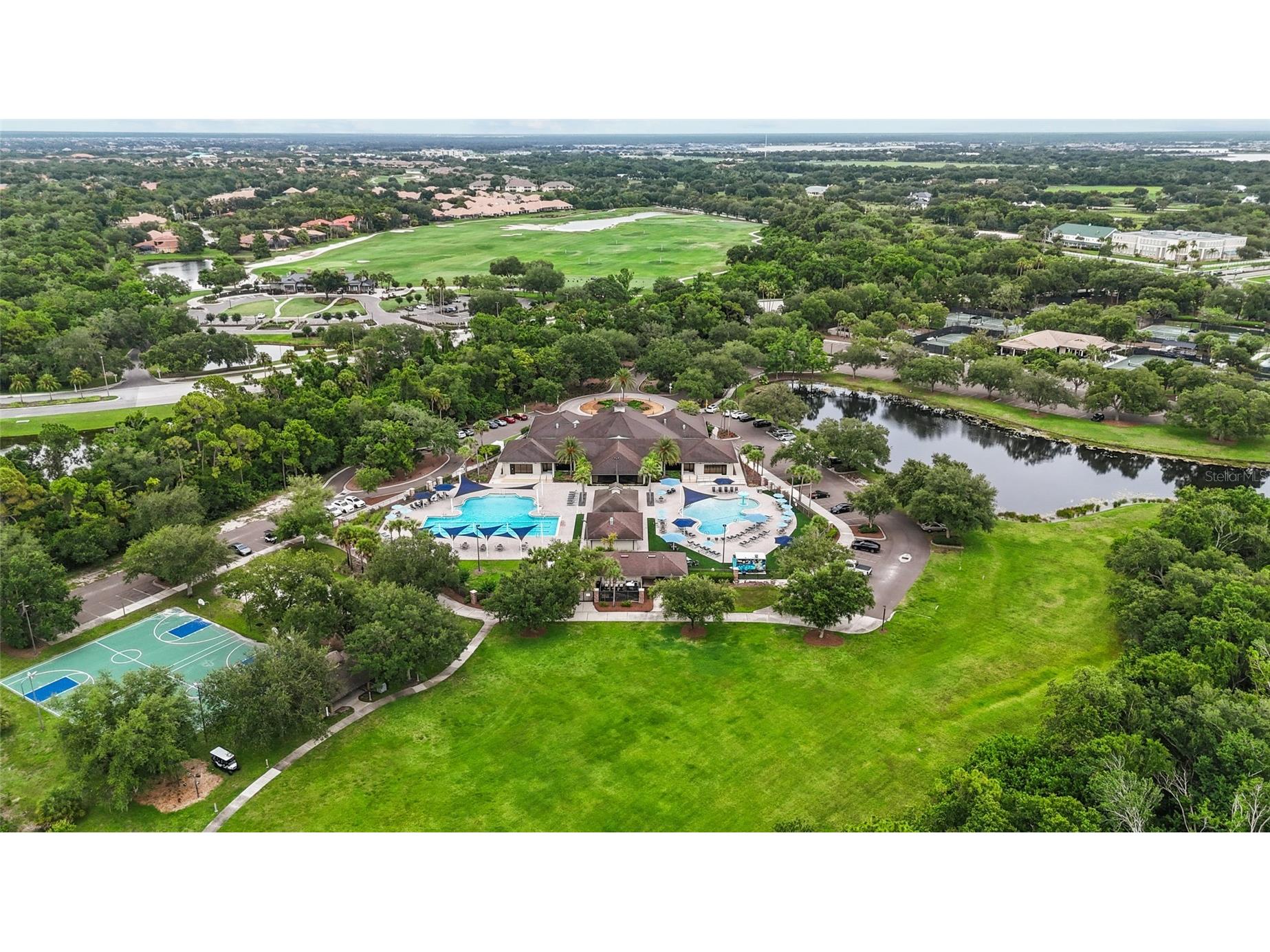 7627 Desert Inn Way Bradenton FL 34202 A4696601 image57