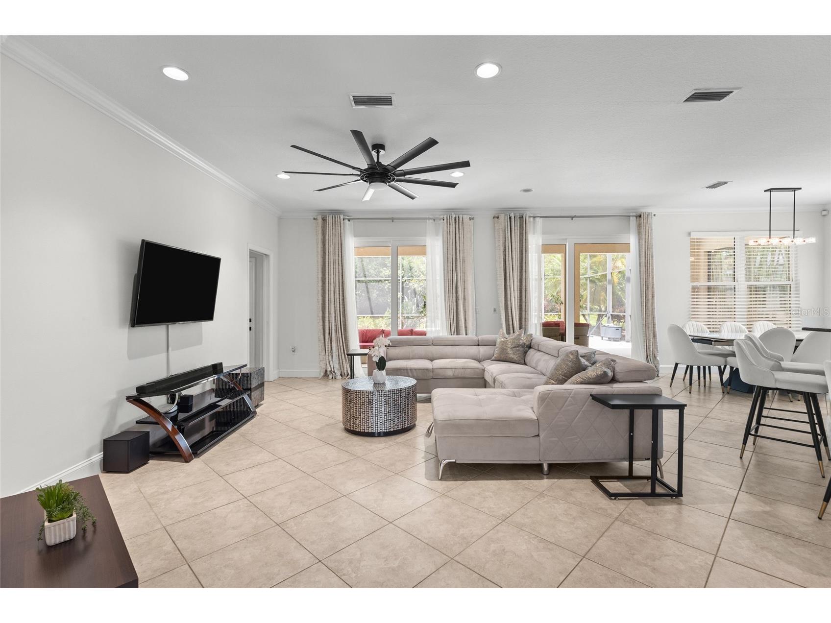 7627 Desert Inn Way Bradenton FL 34202 A4696601 image9