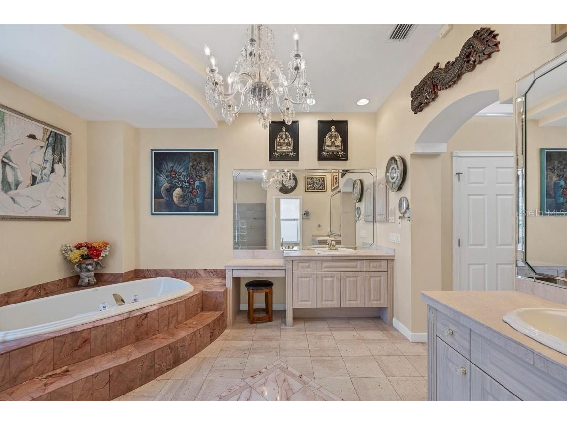 7627 Partridge Street Circle Bradenton FL 34202 A4658828 image25