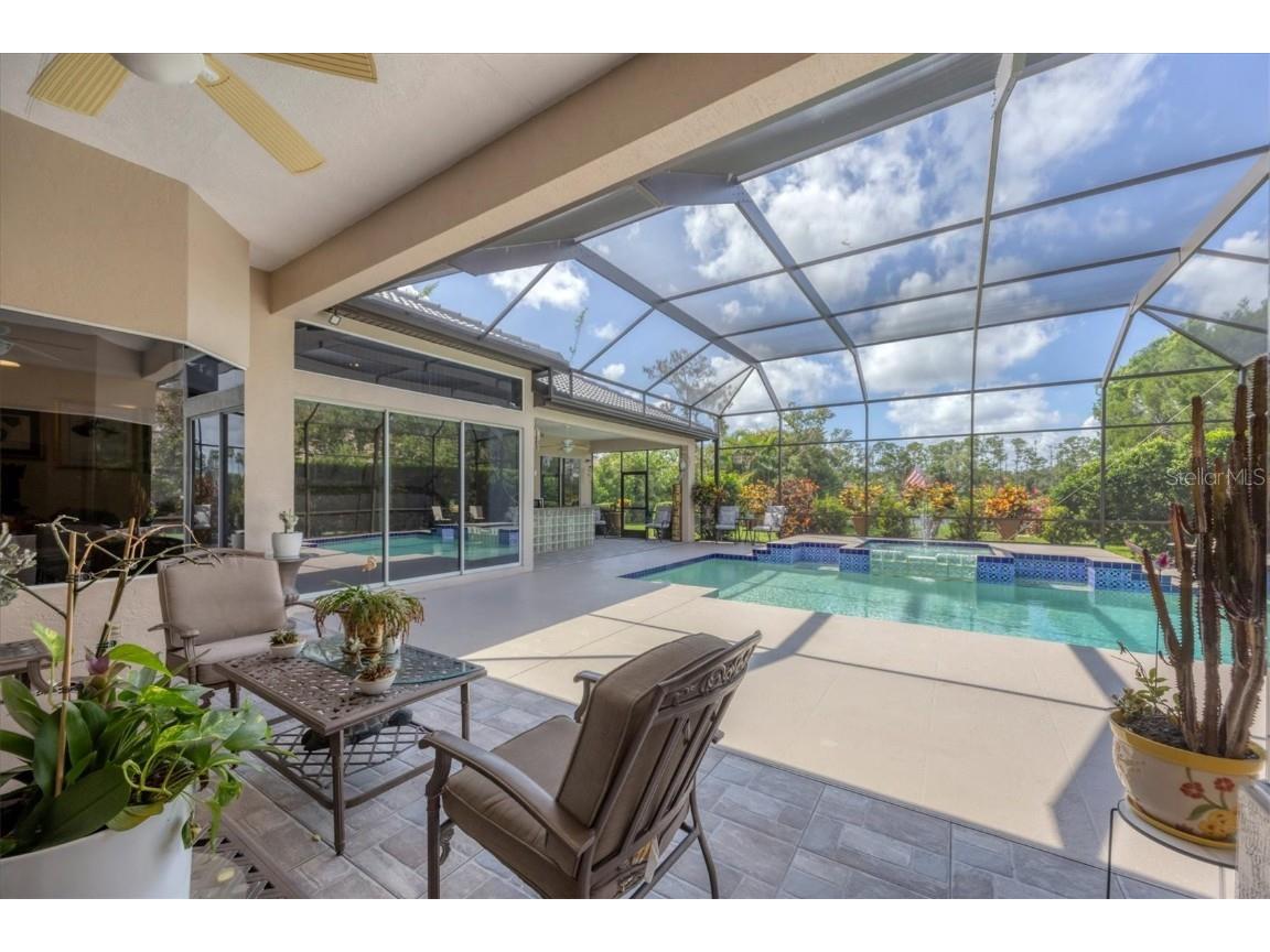 7627 Partridge Street Circle Bradenton FL 34202 A4658828 image39