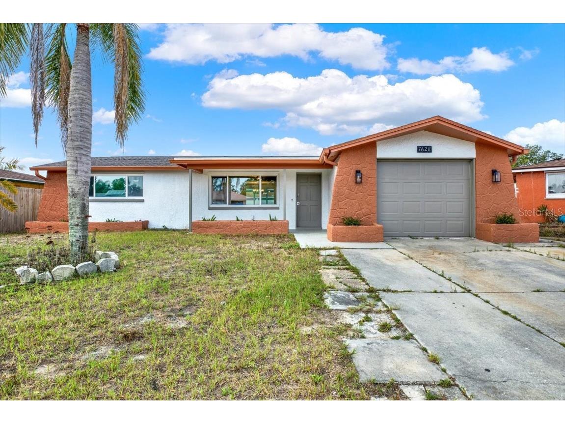 7628 Dale Drive Port Richey FL 34668 W7864947 image1