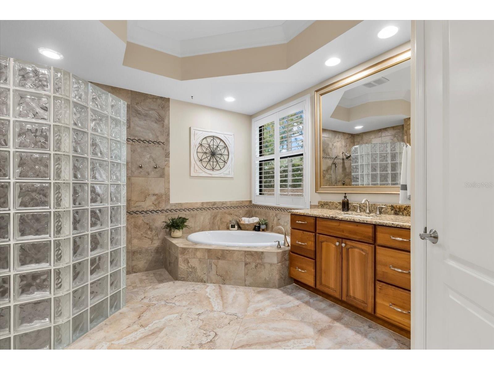 7628 Haddington Cove Lakewood Ranch FL 34202 A4678007 image39