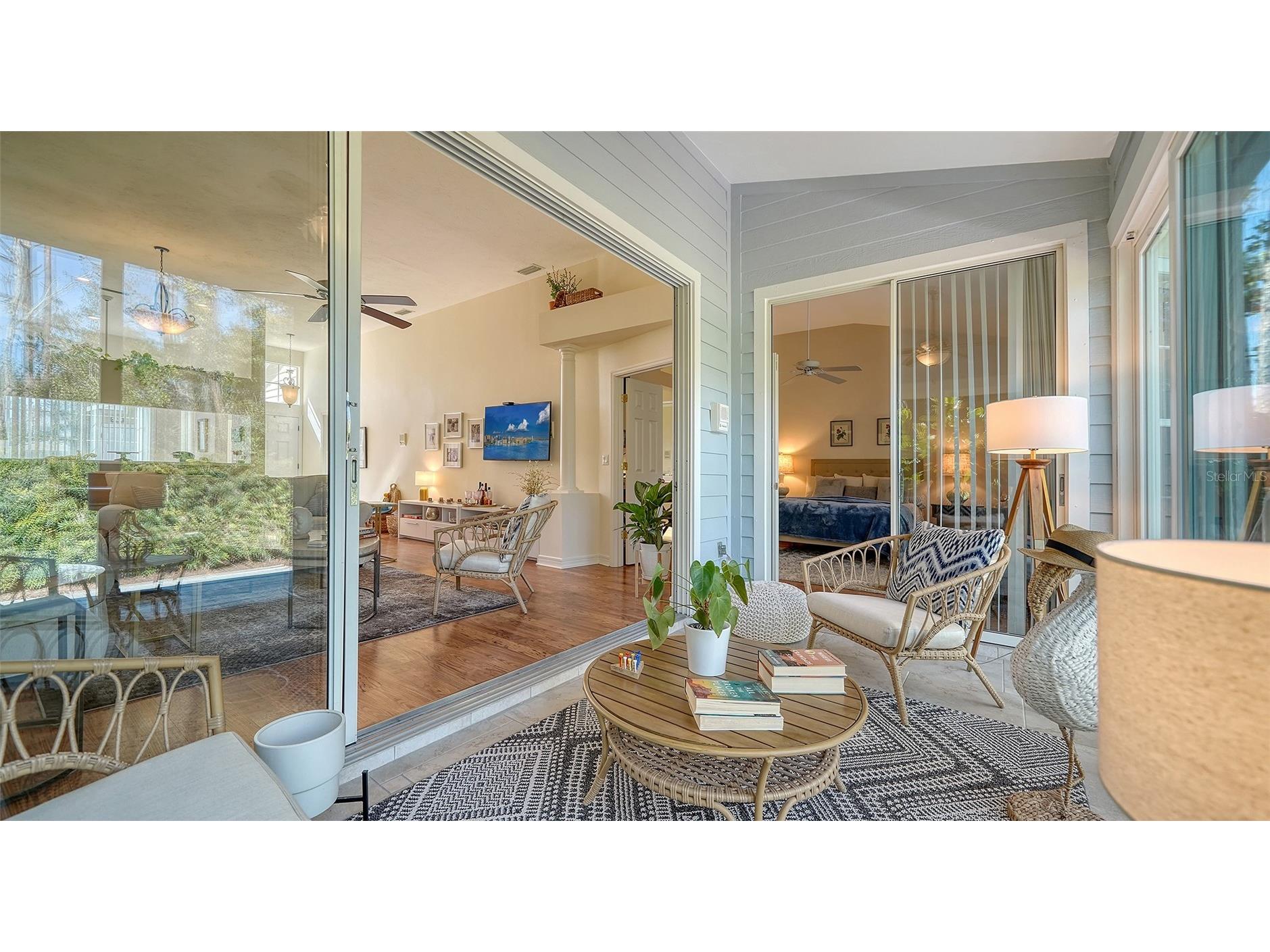 7628 Whitebridge Glen University Park FL 34201 A4678915 image16