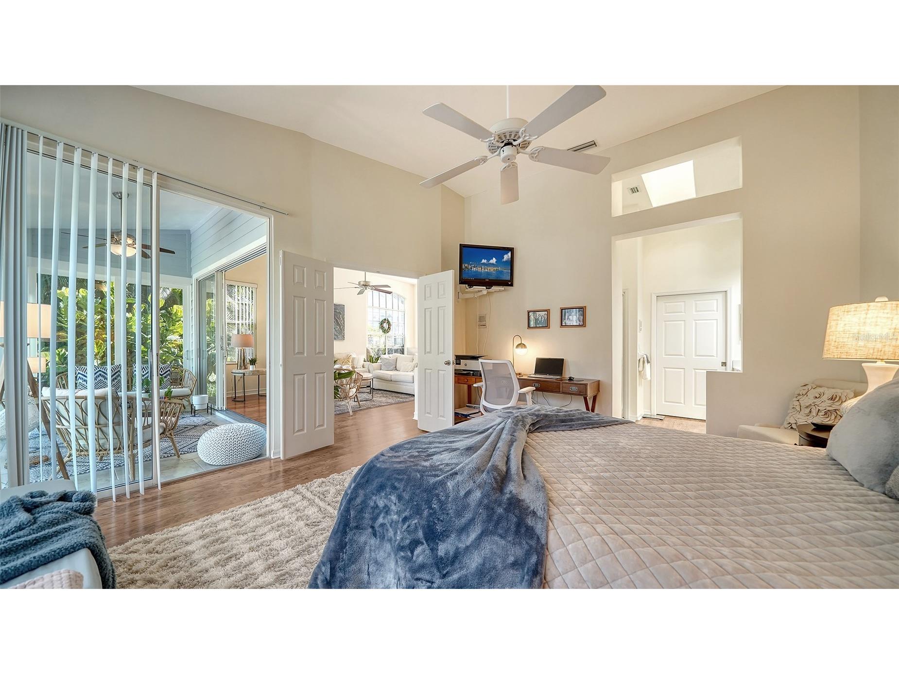 7628 Whitebridge Glen University Park FL 34201 A4678915 image18