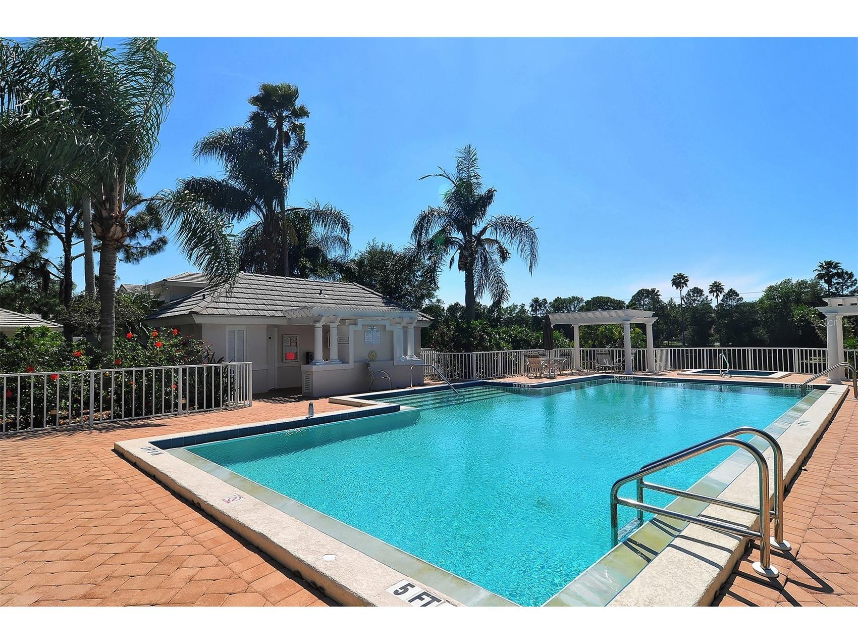 7628 Whitebridge Glen University Park FL 34201 A4678915 image27