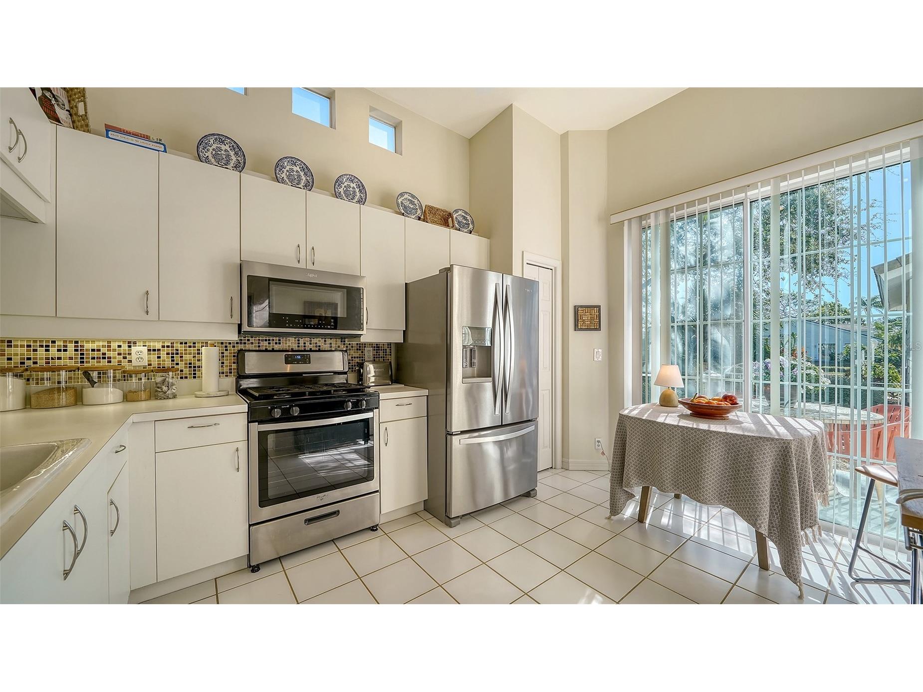 7628 Whitebridge Glen University Park FL 34201 A4678915 image6