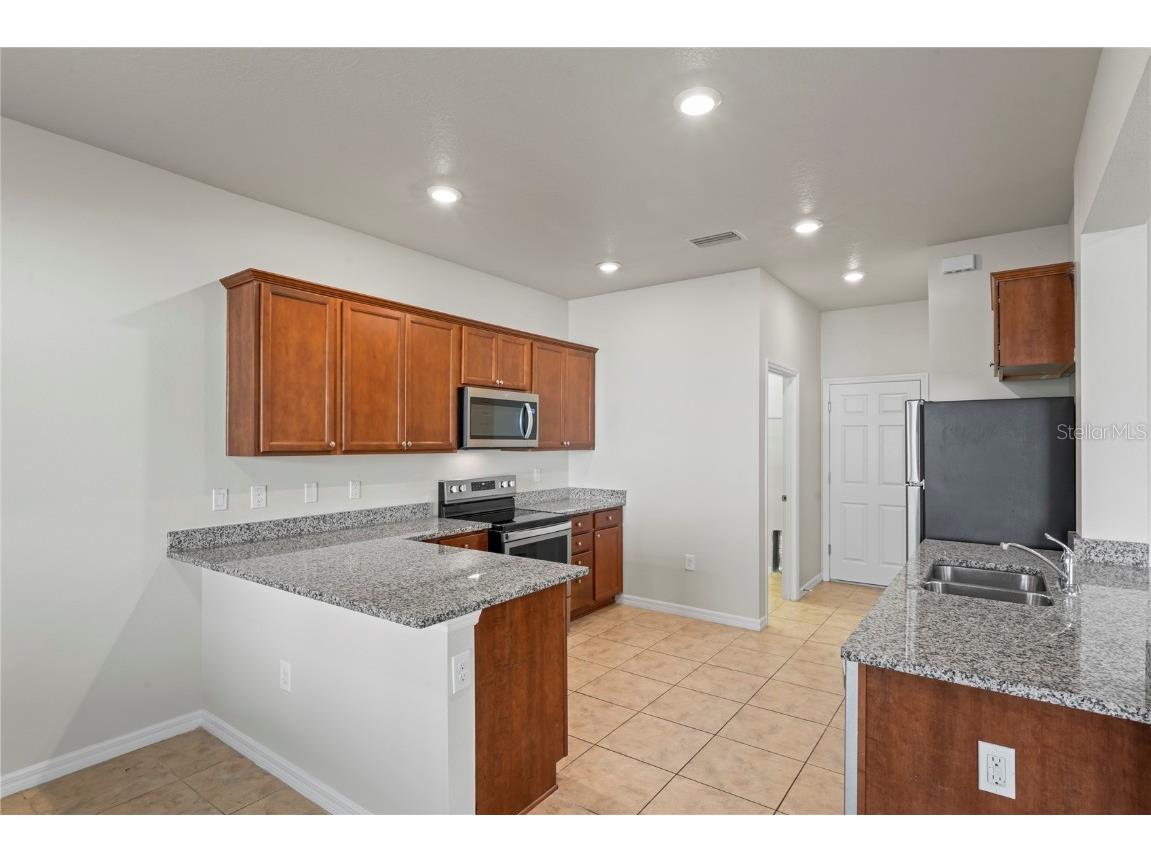 7628 Yale Harbor Drive Wesley Chapel FL 33545 TB8446510 image6