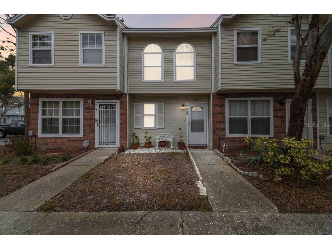 7629 Colonial Court Tampa FL 33615 TB8338955 image1