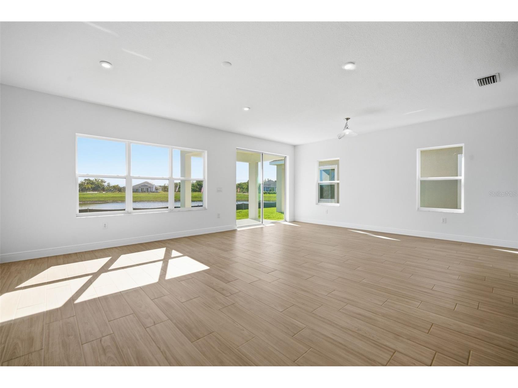 7629 Marina Bay Cove Palmetto FL 34221 TB8464559 image6