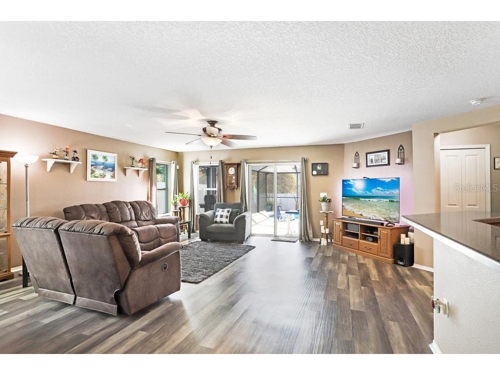 7629 Tangle Rush Drive Gibsonton FL 33534 TB8474661 image7