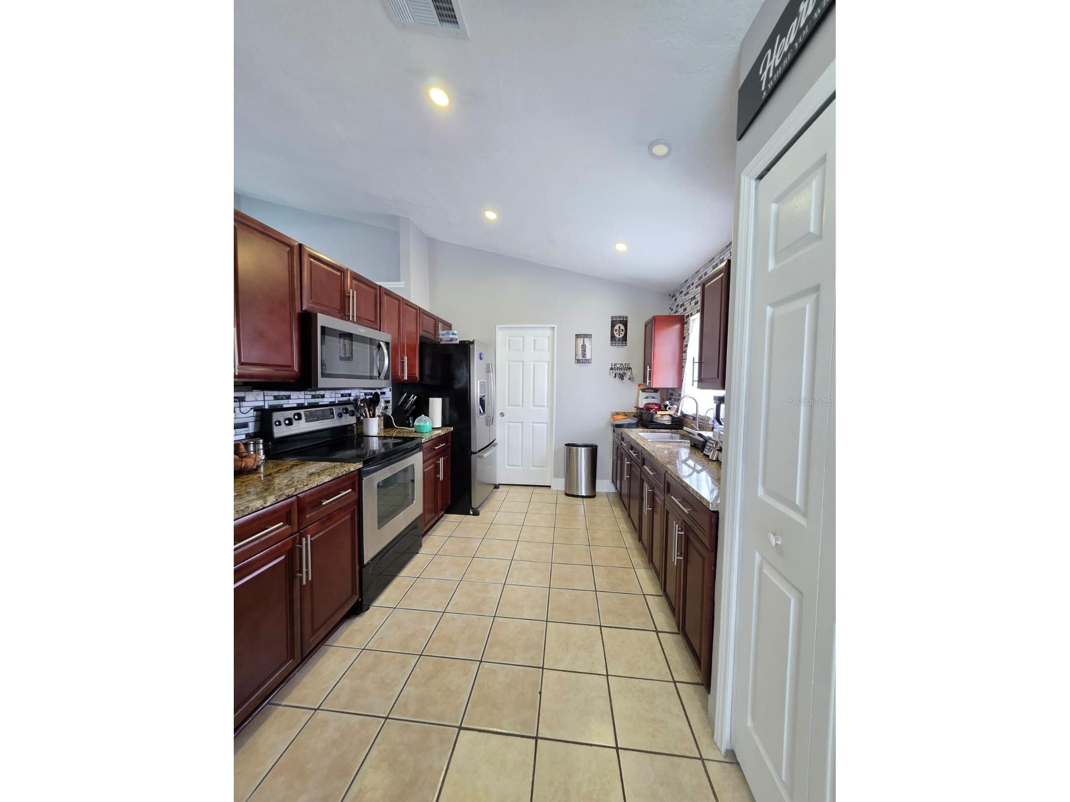 763 Country Woods Circle Kissimmee FL 34744 S5151730 image16