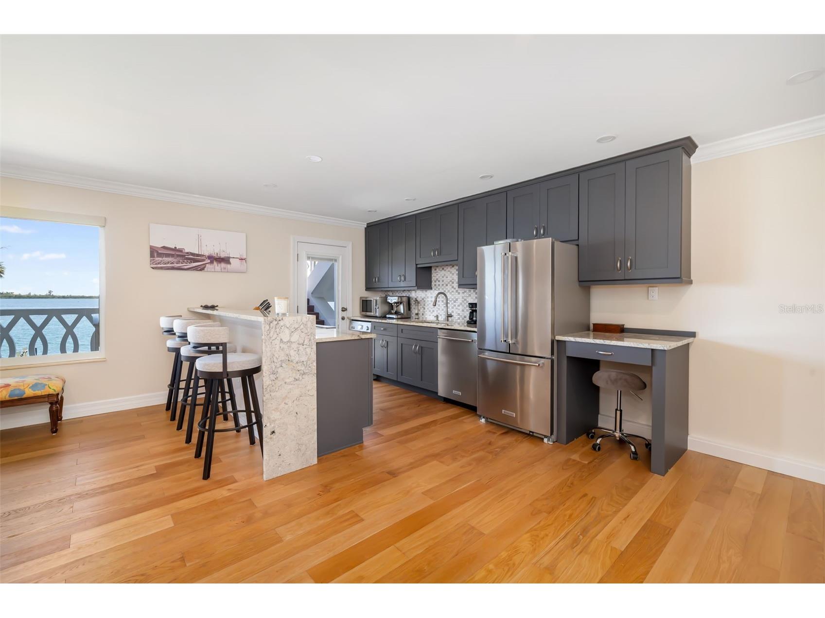763 John Ringling Boulevard #22 Sarasota FL 34236 A4690386 image8