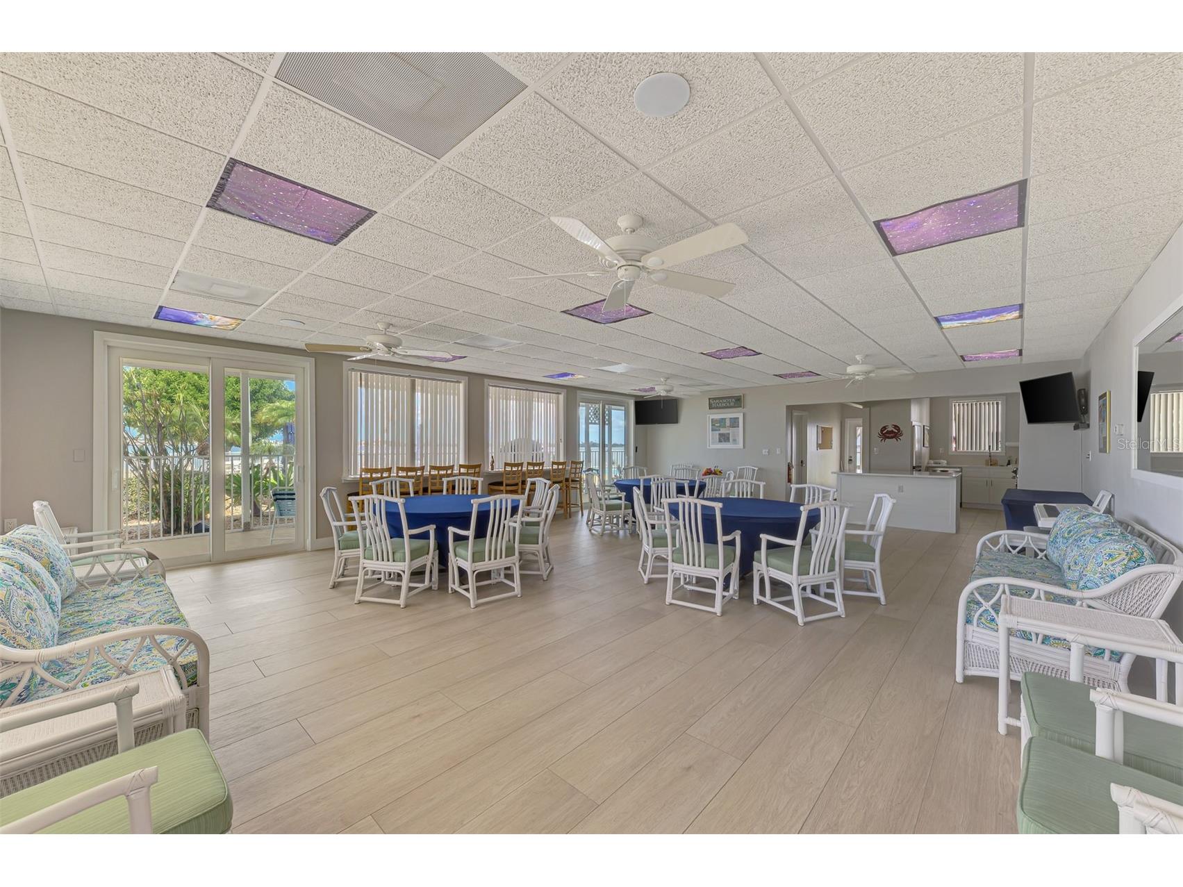 763 John Ringling Boulevard #34 Sarasota FL 34236 - SARASOTA BAY A4684018 image59
