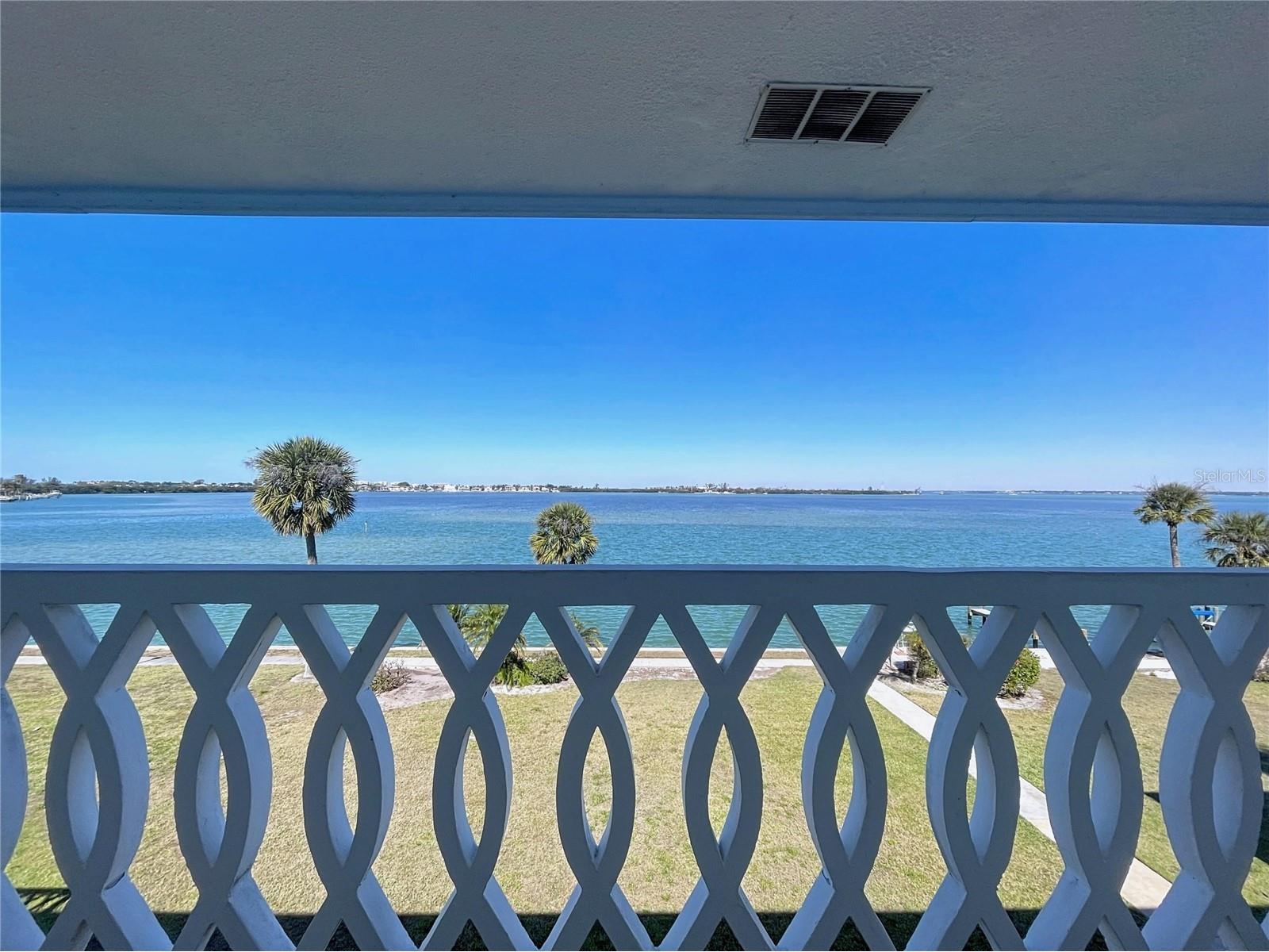 763 John Ringling Boulevard #36 Sarasota FL 34236 - SARASOTA BAY A4683704 image6