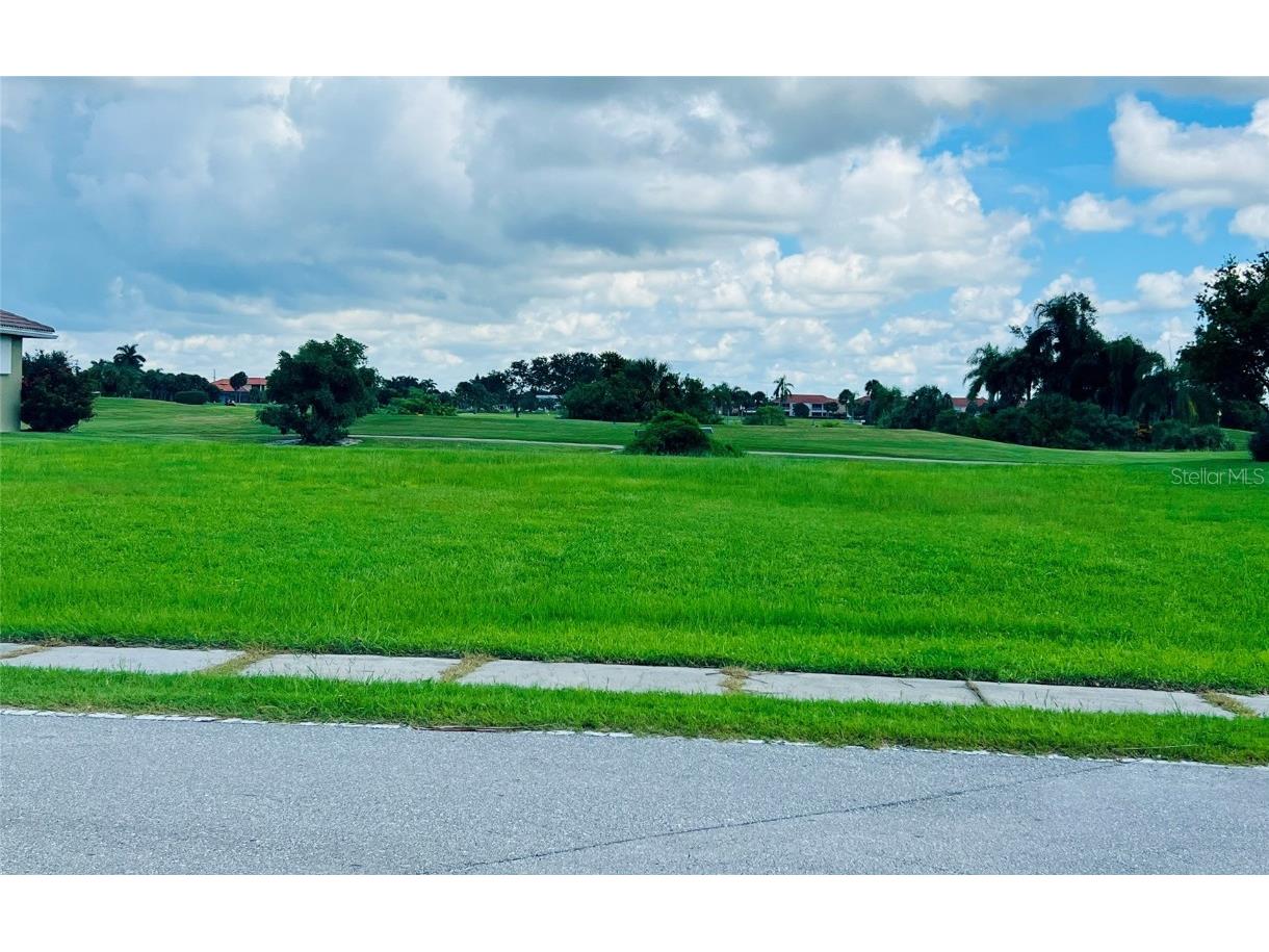 763 Monaco Drive Punta Gorda FL 33950 C7497844 image2