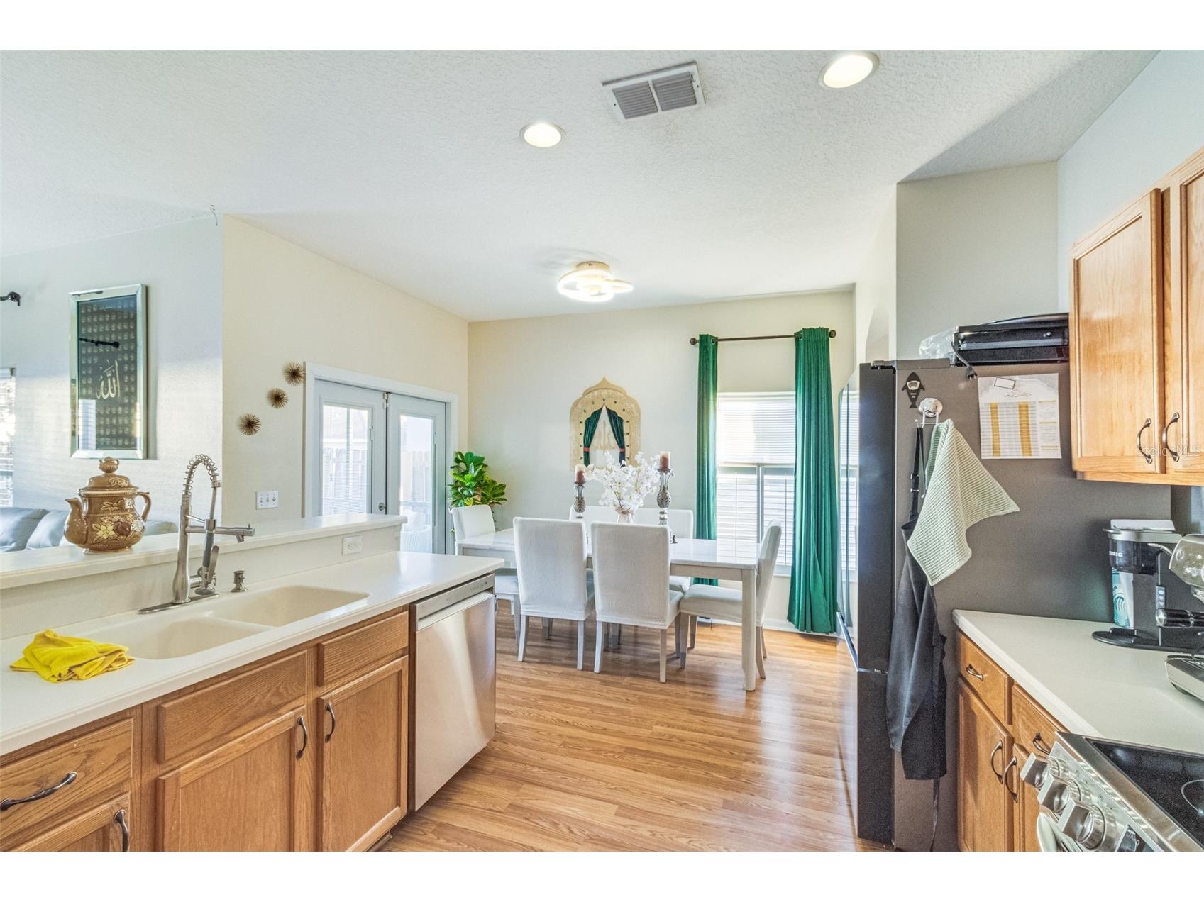 763 Star Pointe Drive Seffner FL 33584 TB8479279 image11