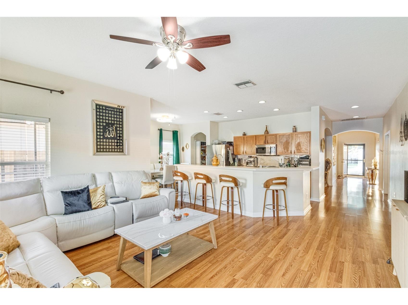 763 Star Pointe Drive Seffner FL 33584 TB8479279 image8