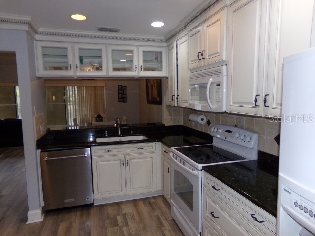 7630 Balharbour Drive New Port Richey FL 34653 TB8460907 image5
