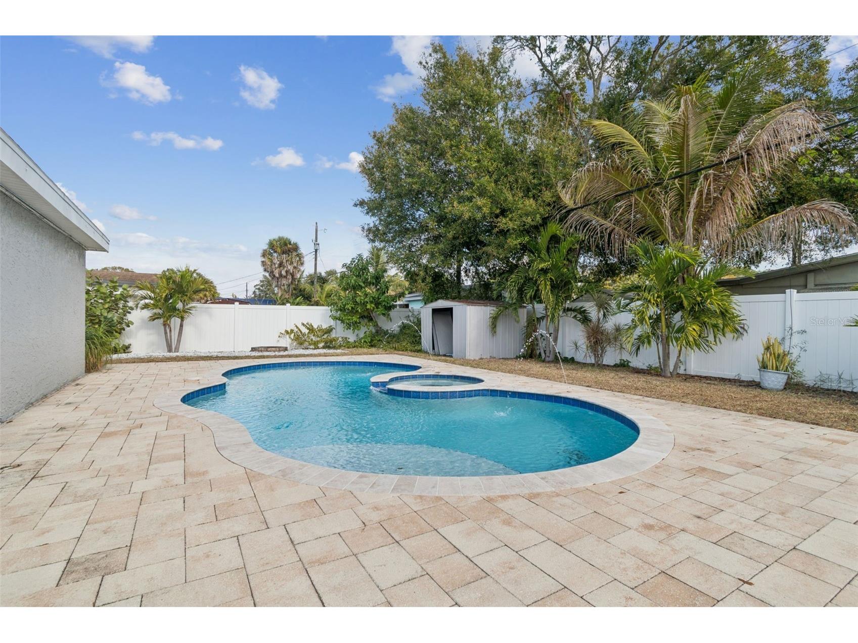 7631 18th Way N Saint Petersburg FL 33702 TB8463386 image33