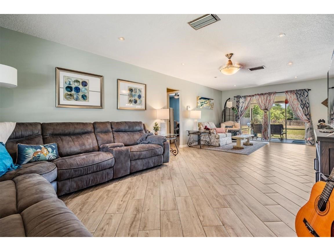 7631 Pinehurst Drive Spring Hill FL 34606 TB8434906 image4