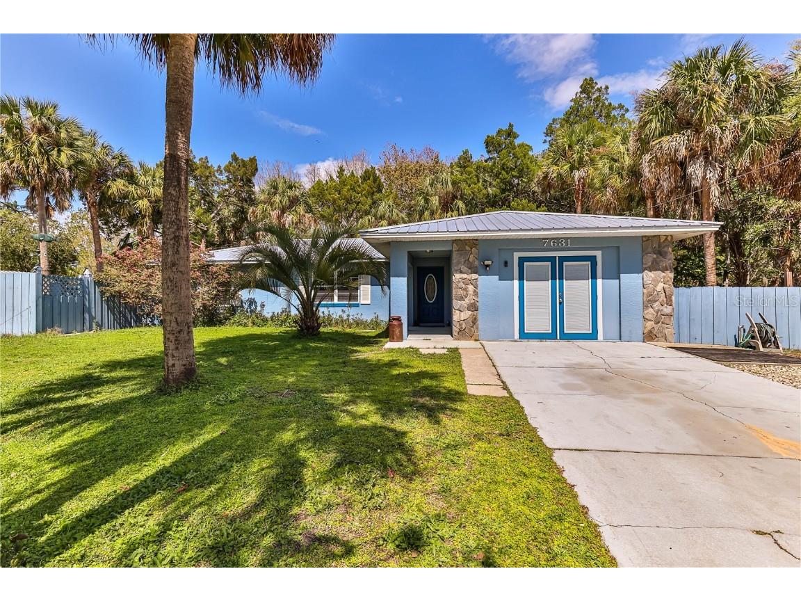 7631 W Radiance Lane Homosassa FL 34448 U8232791 image1