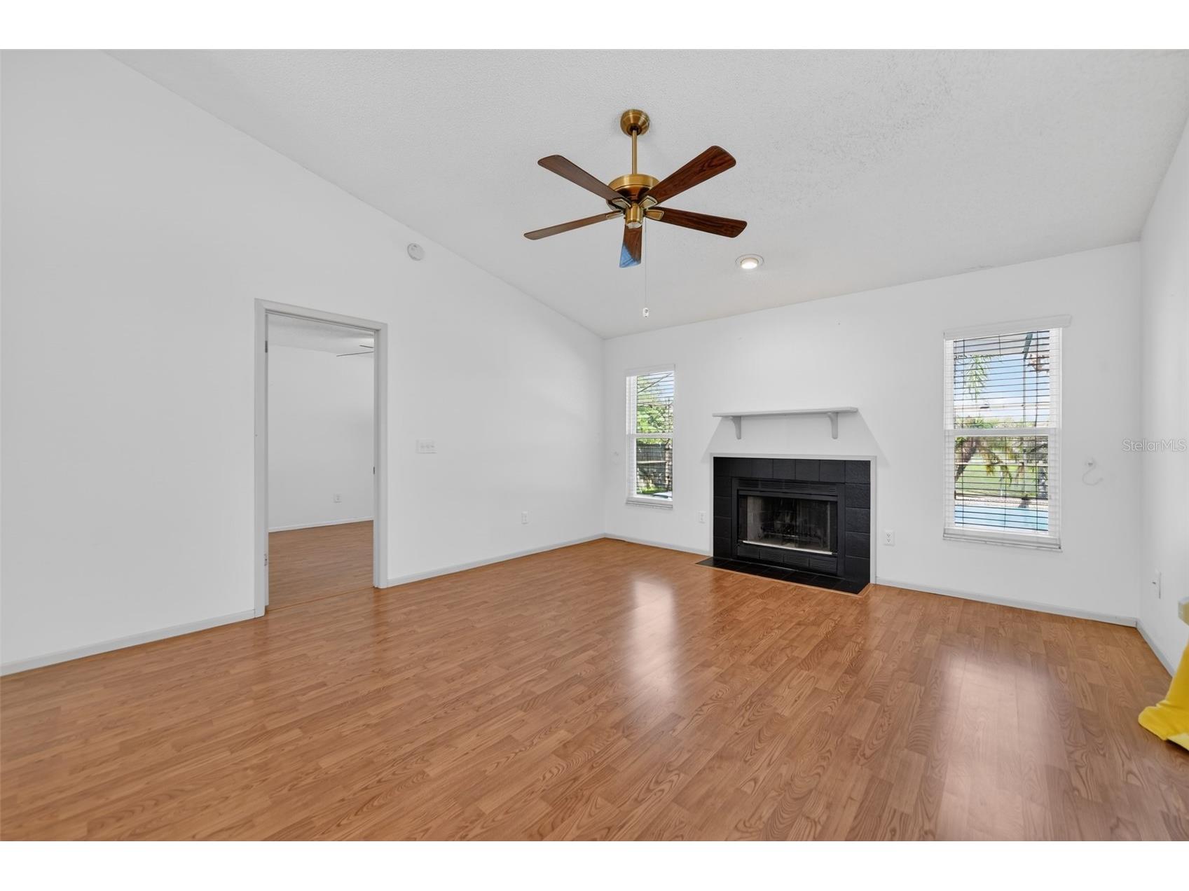 7632 Lakeside Woods Drive Orlando FL 32810 TB8510354 image9