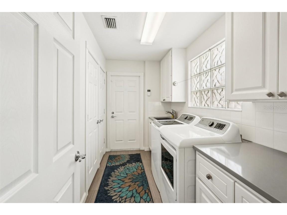 7632 Quinto Drive Sarasota FL 34238 A4653310 image59