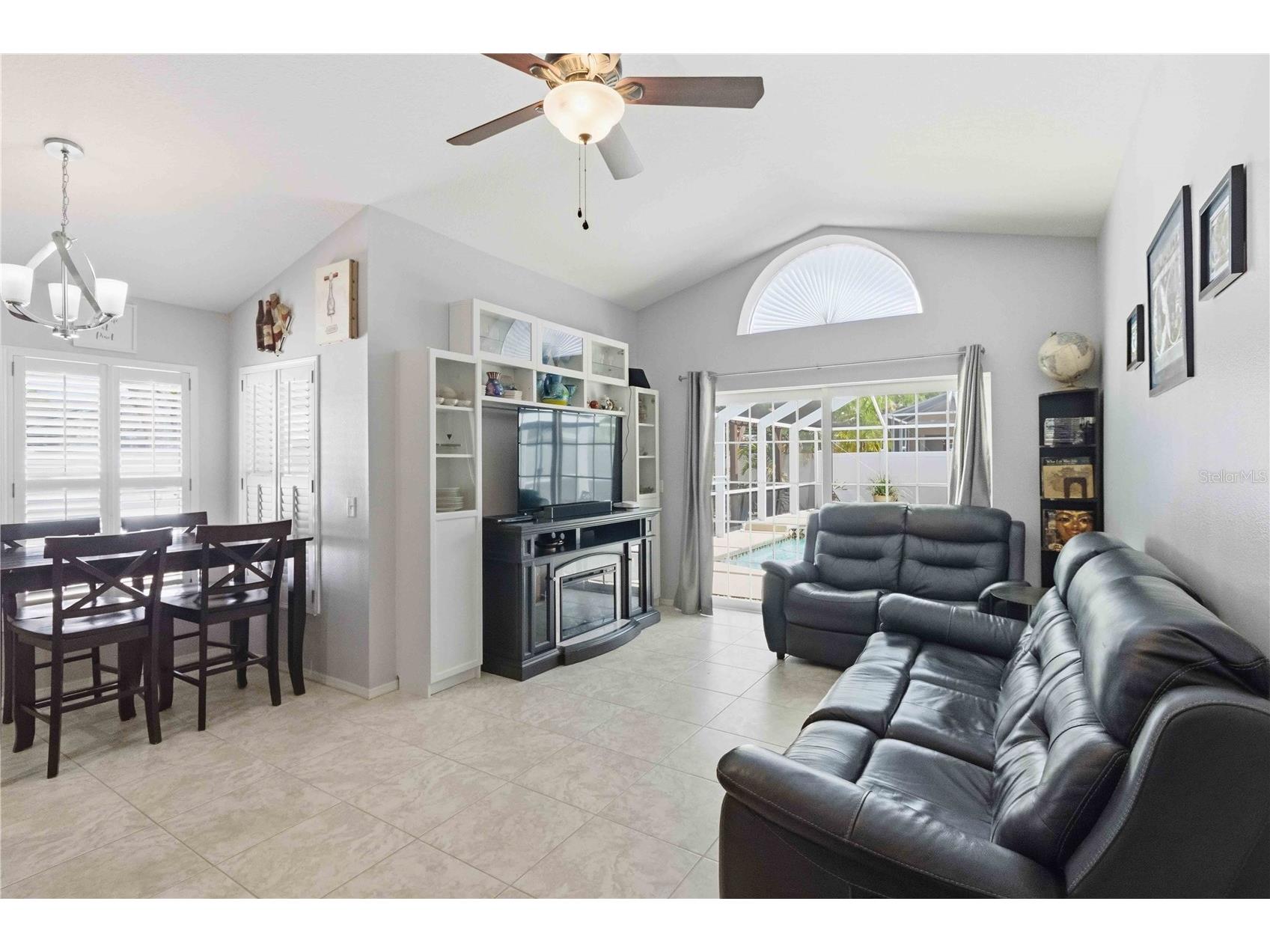 7633 Clovelly Park Place Apollo Beach FL 33572 TB8494803 image7