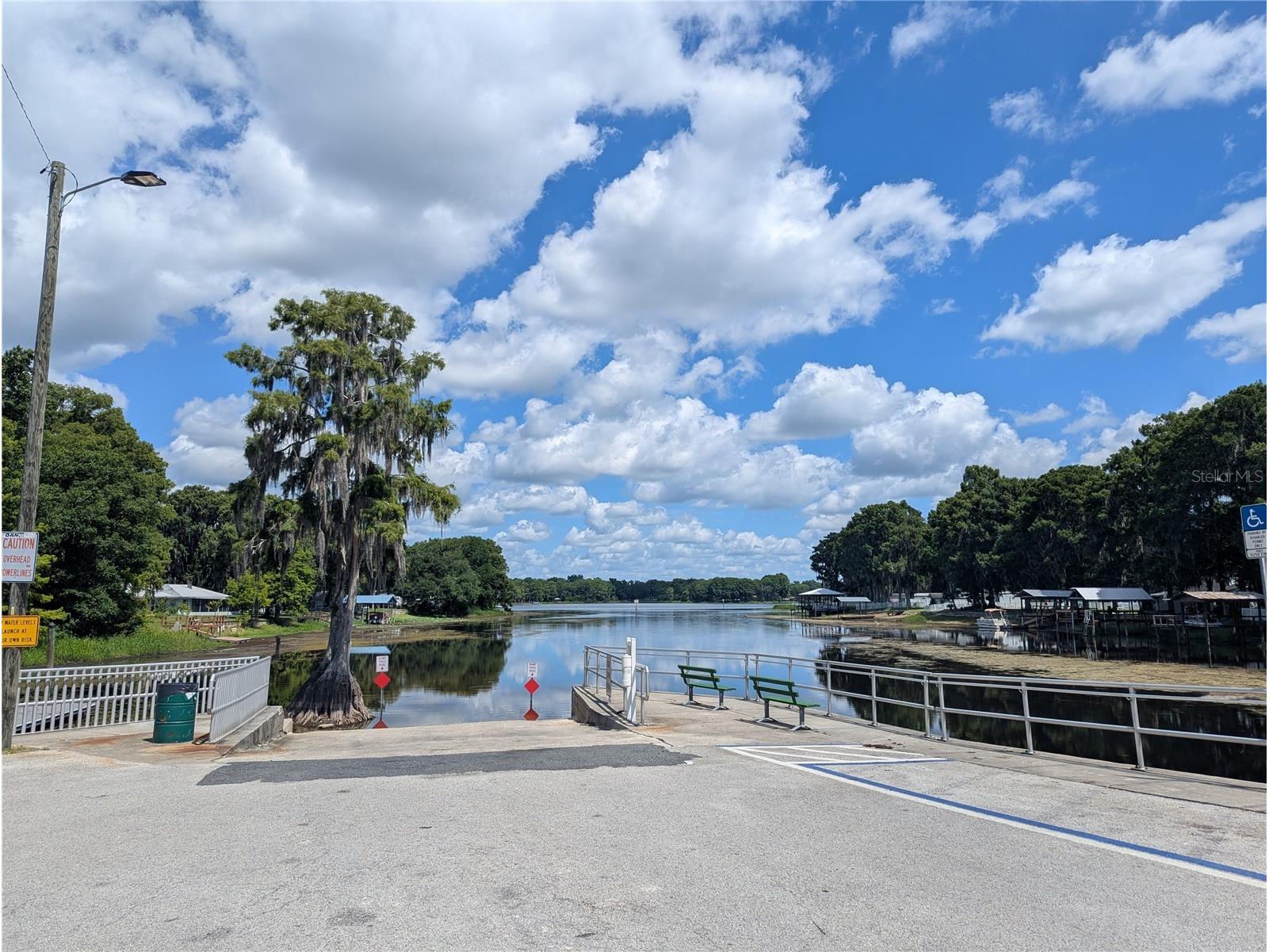 7633 S Crescent Loop Floral City FL 34436 W7886882 image34