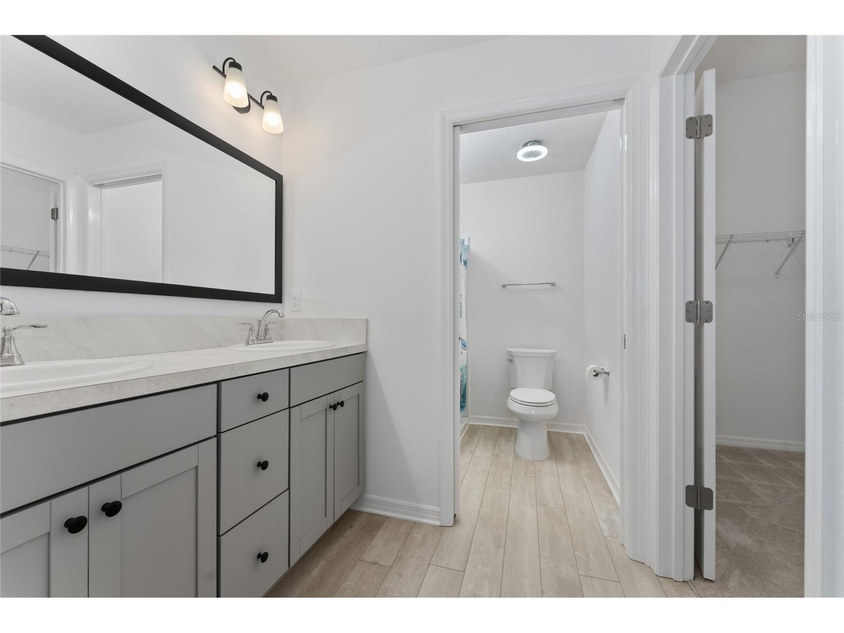 7634 Cheryl Court The Villages FL 34762 G5114088 image16