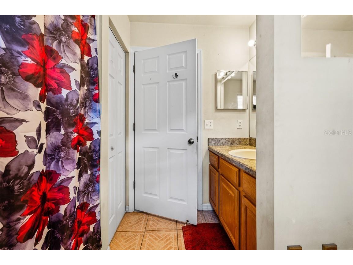 7634 SW 88th Street Gainesville FL 32608 GC533830 image23