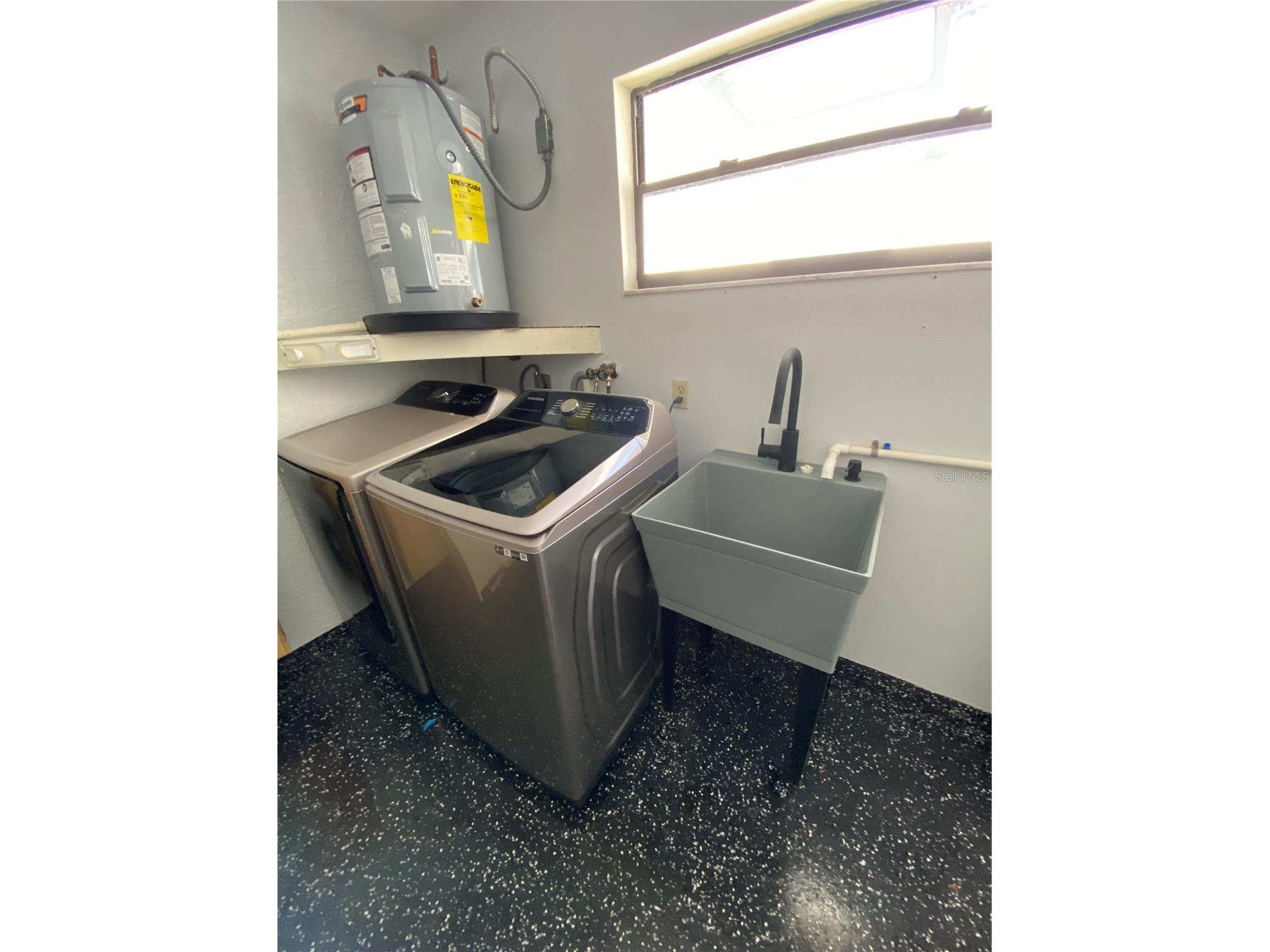 7635 Buita Des Morts New Port Richey FL 34654 W7882567 image18