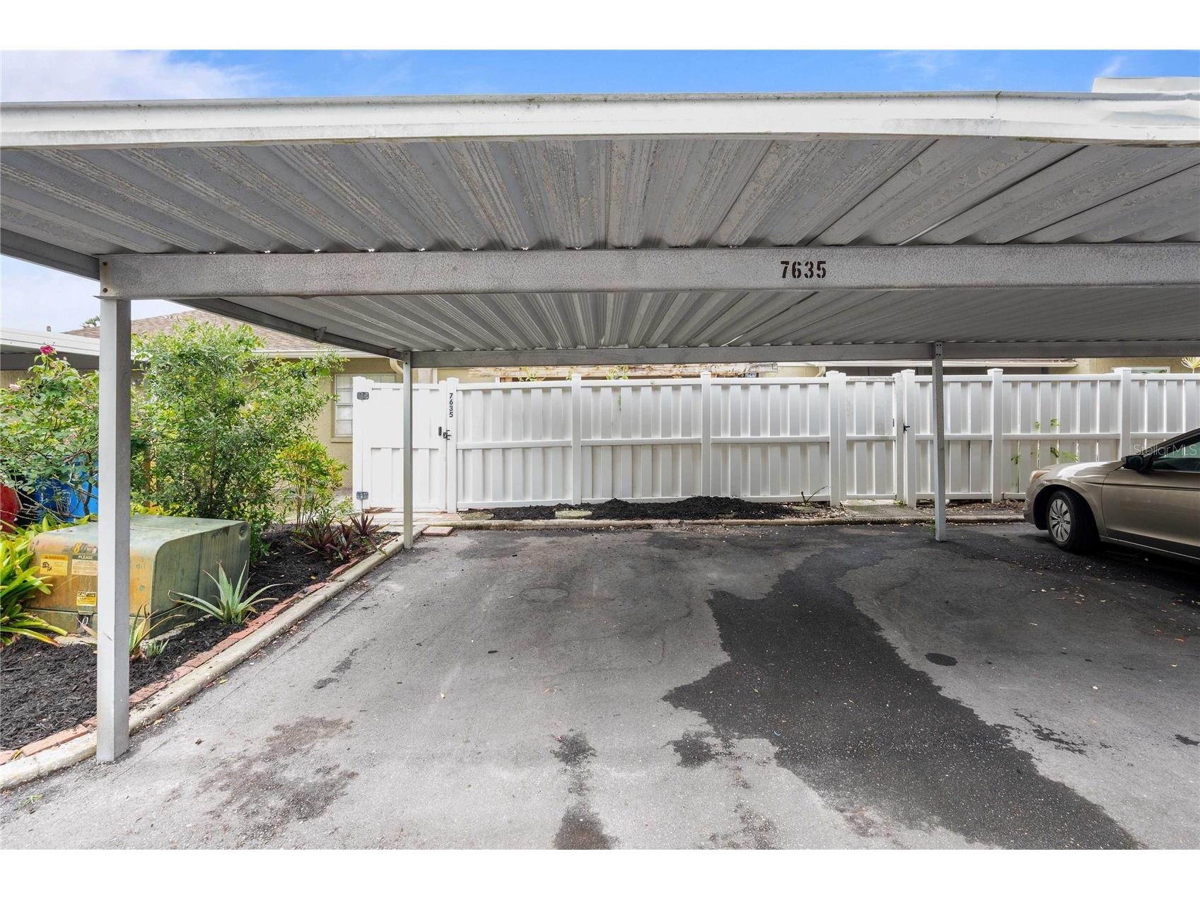 7635 Deleon Court Tampa FL 33615 TB8497537 image30