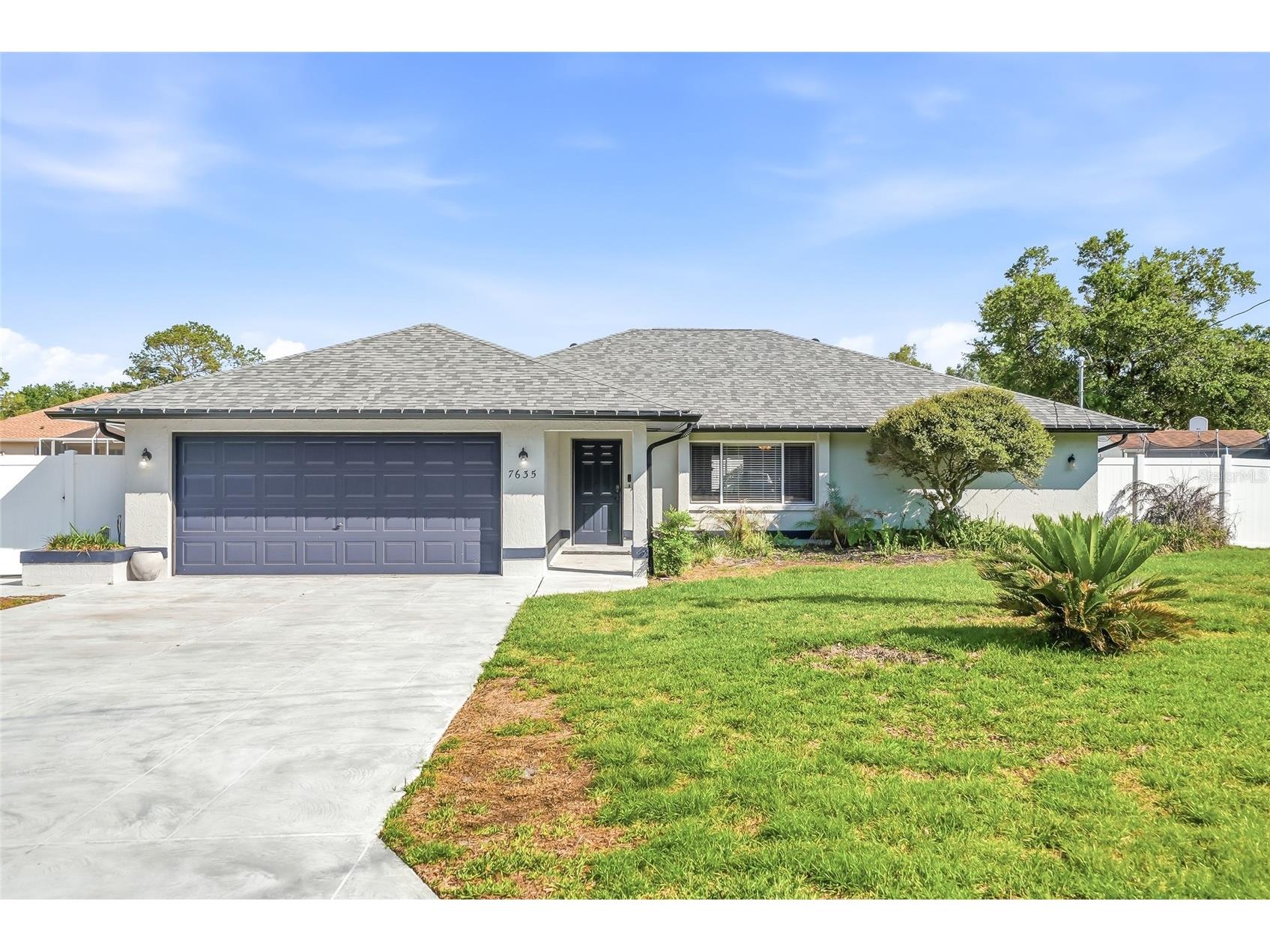 7635 Gates Circle Spring Hill FL 34606 W7885118 image1
