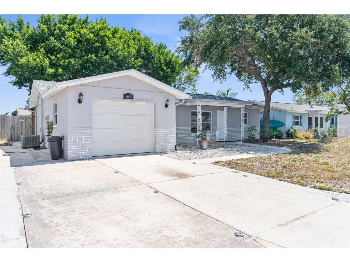 7635 Hawthorn Drive Port Richey FL 34668 T3530773 image1