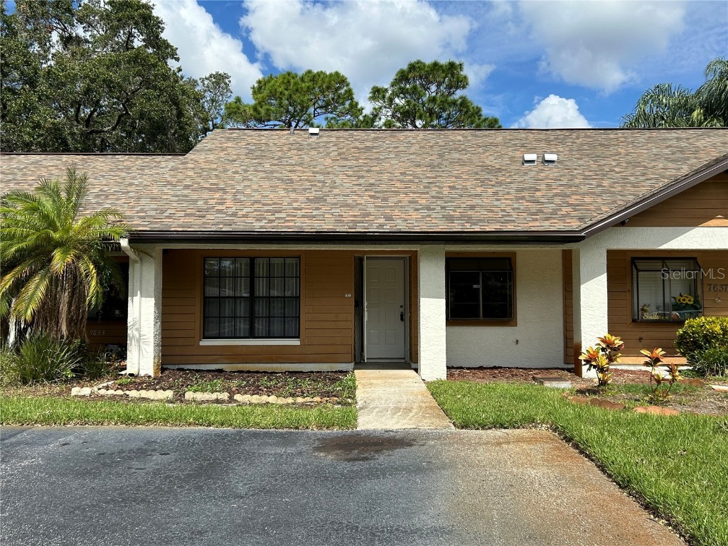 7635 Piping Rock Court New Port Richey FL 34654 W7869042 image1
