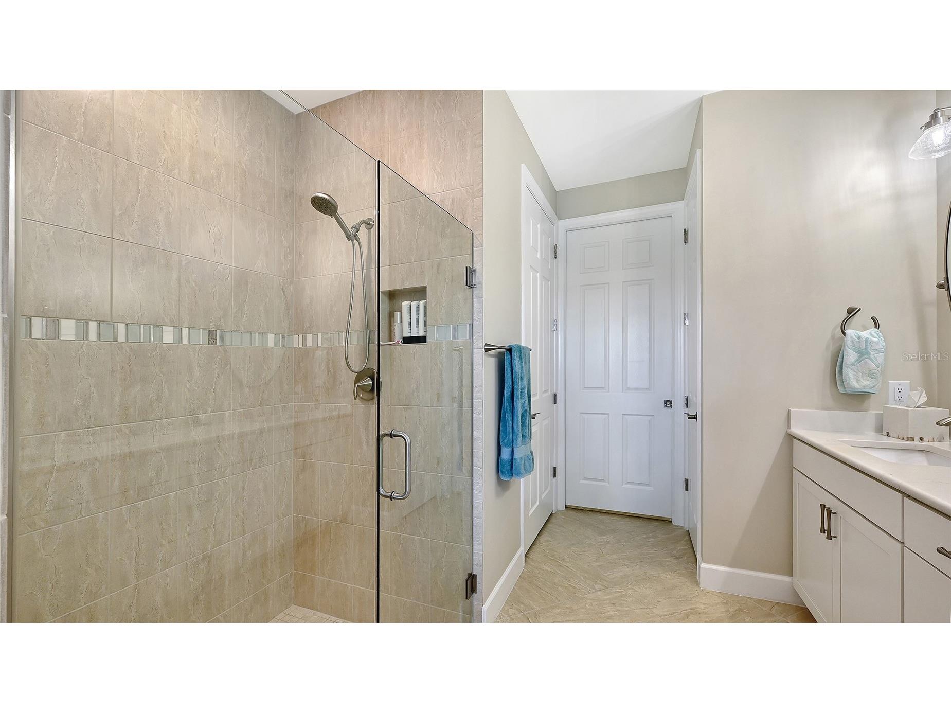 7636 Kirkland Cove Lakewood Ranch FL 34202 A4695367 image23