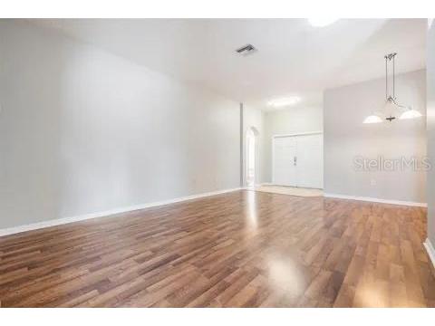 7637 Merchantville Circle Zephyrhills FL 33540 TB8506184 image25