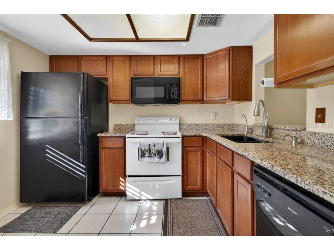 7637 Piping Rock Court New Port Richey FL 34654 TB8458543 image19