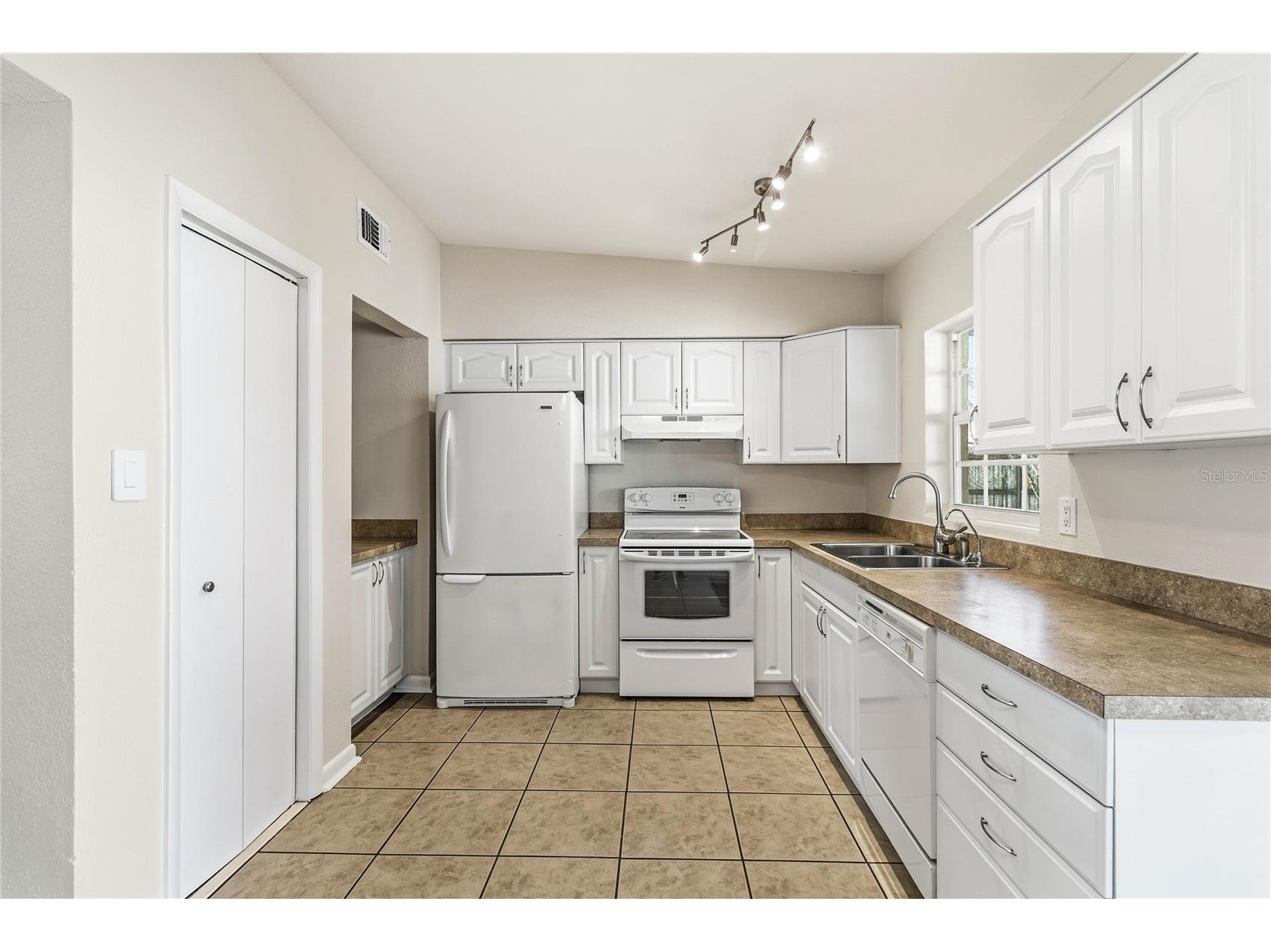 7638 Simms Avenue Orlando FL 32812 O6384306 image8