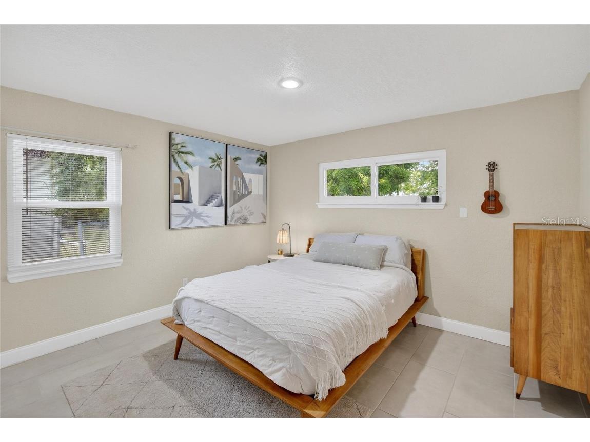 764 62nd Place S Saint Petersburg FL 33705 TB8434434 image17