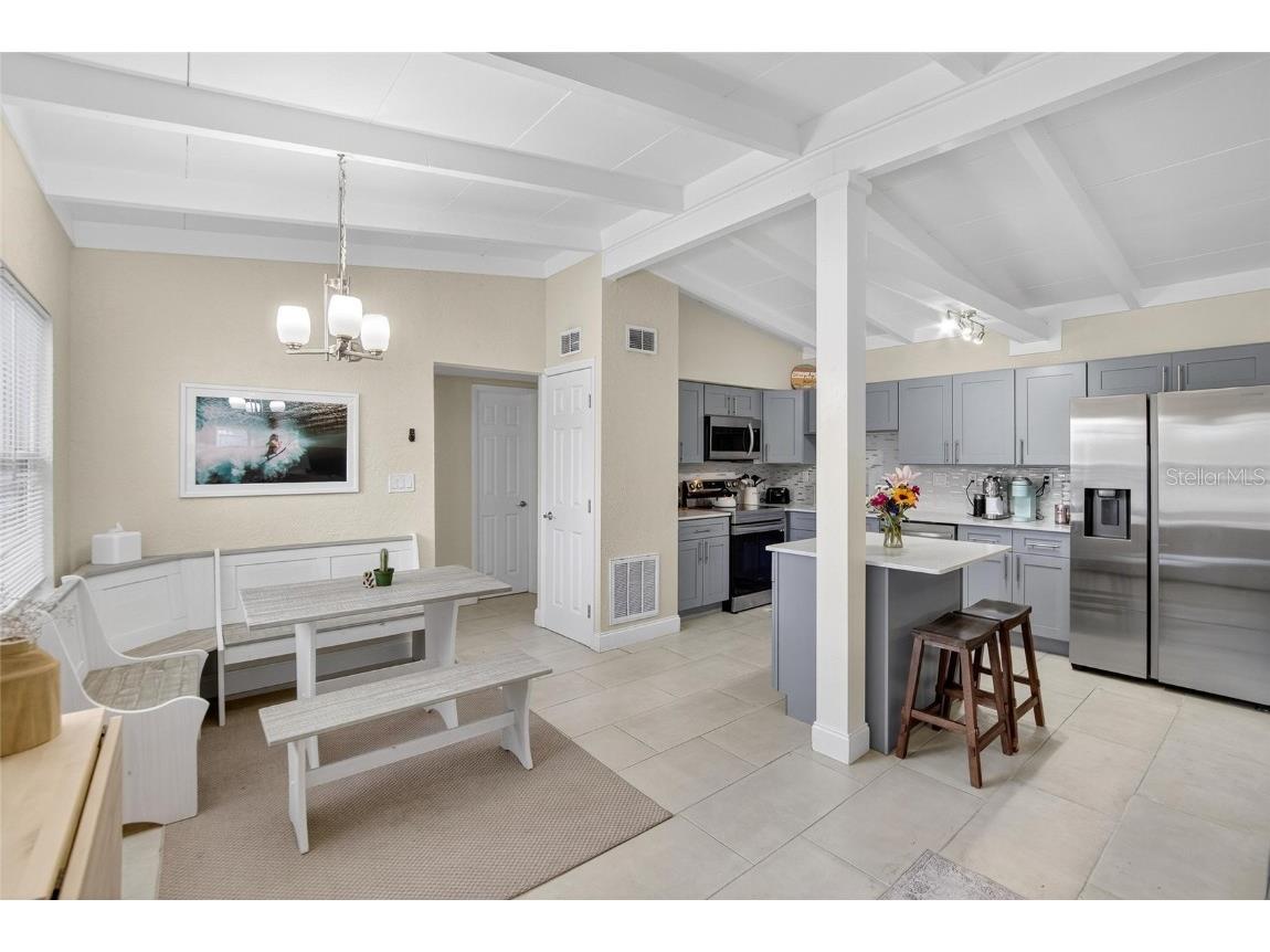 764 62nd Place S Saint Petersburg FL 33705 TB8441068 image10