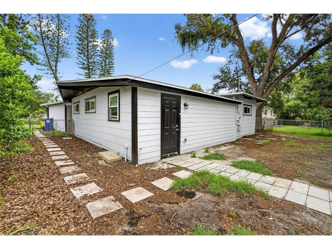 764 62nd Place S Saint Petersburg FL 33705 TB8441068 image41