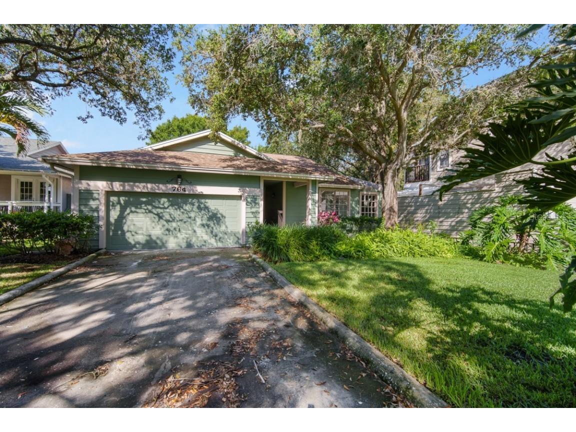 764 Captiva Court NE Saint Petersburg FL 33702 U8168254 image1