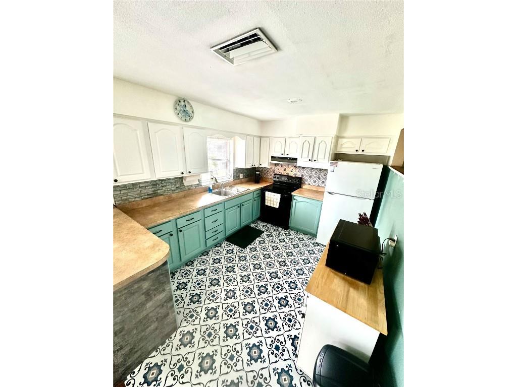 764 NE 13th Street Crystal River FL 34428 OM711224 image19