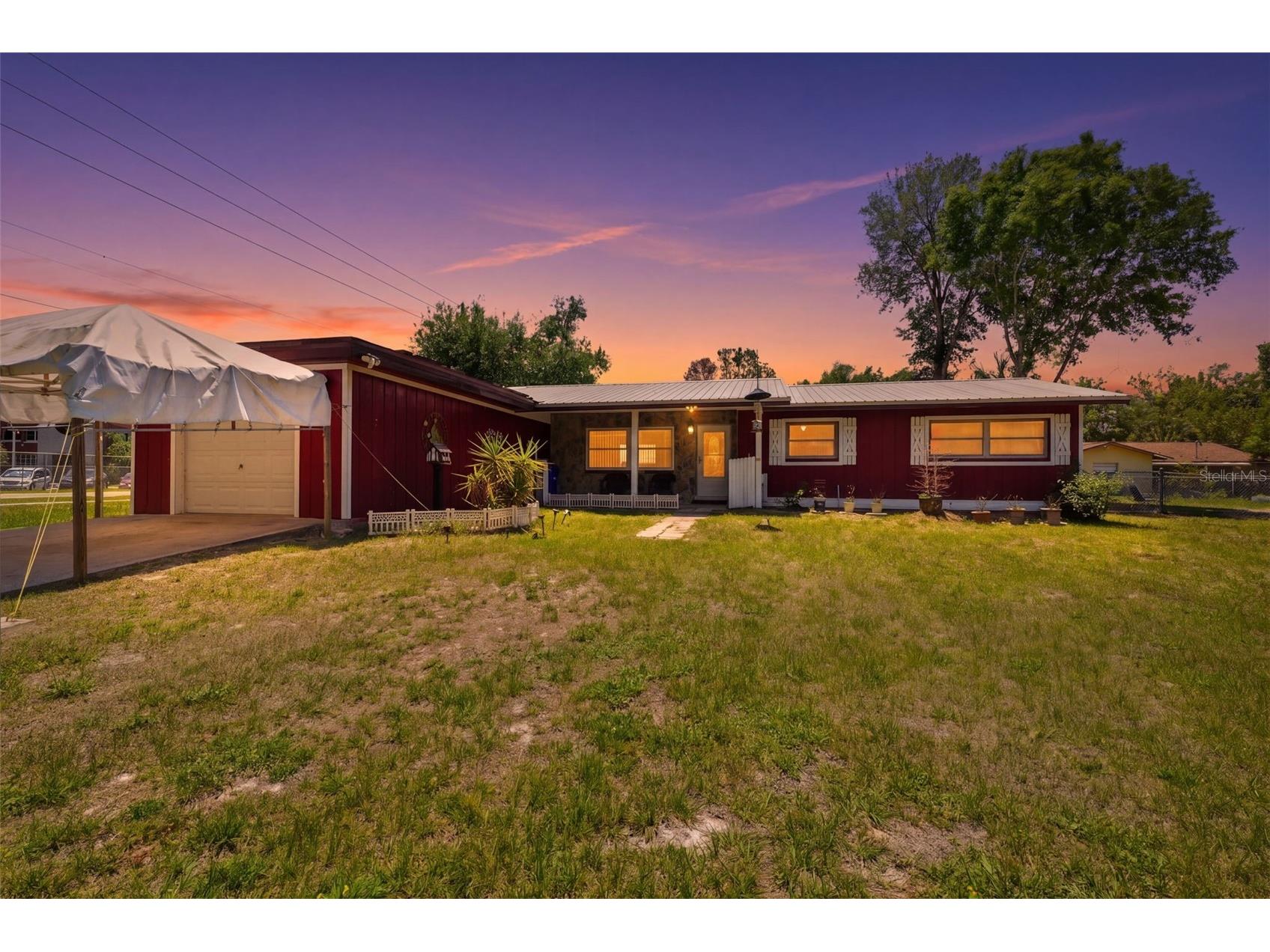 764 NE 13th Street Crystal River FL 34428 W7885064 image1