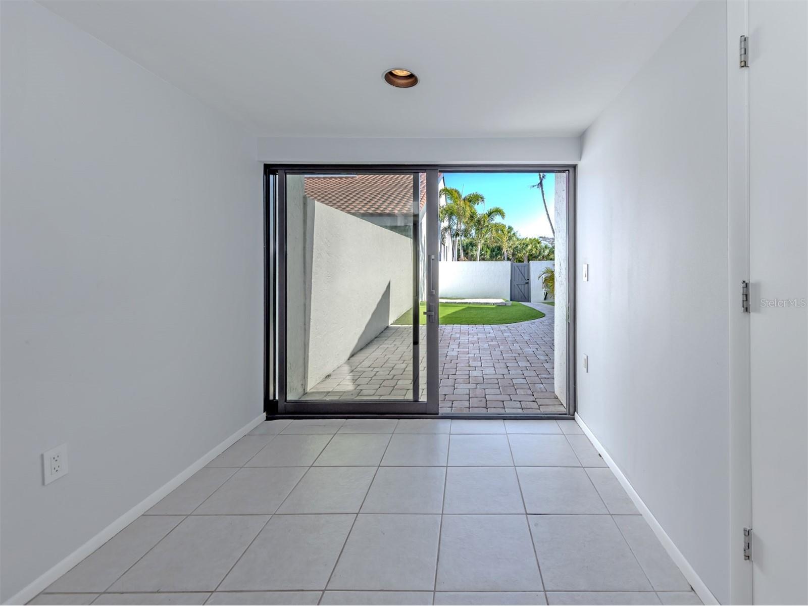 764 Sarabay Road #8 Osprey FL 34229 - LITTLE SARASOTA BAY A4683747 image23