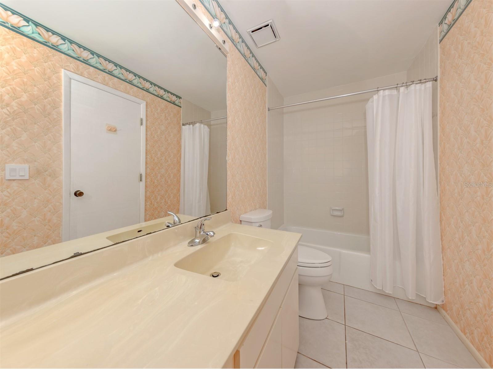 764 Sarabay Road #8 Osprey FL 34229 - LITTLE SARASOTA BAY A4683747 image34