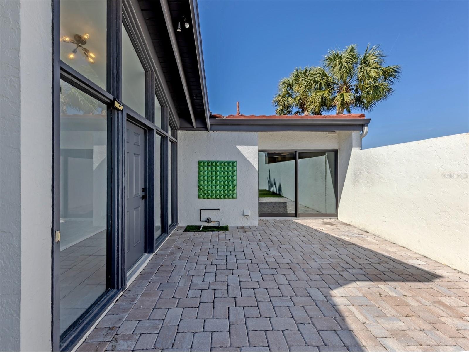 764 Sarabay Road #8 Osprey FL 34229 - LITTLE SARASOTA BAY A4683747 image6